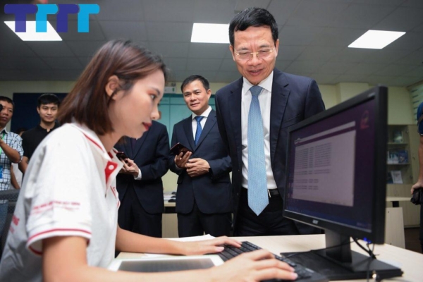 What do girls do after studying electronics and telecommunications? con gái học điện tử viễn thông ra làm gì