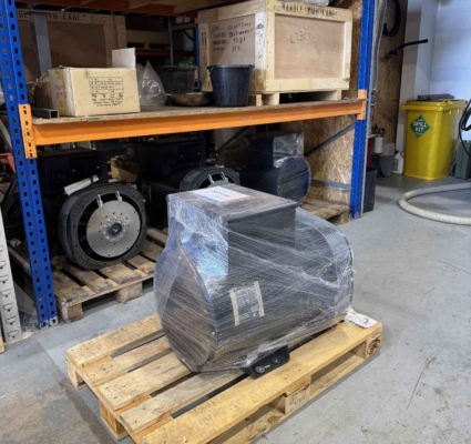 550kVA alternator is strong and smooth as an electric car củ phát điện 550 kVA - 3